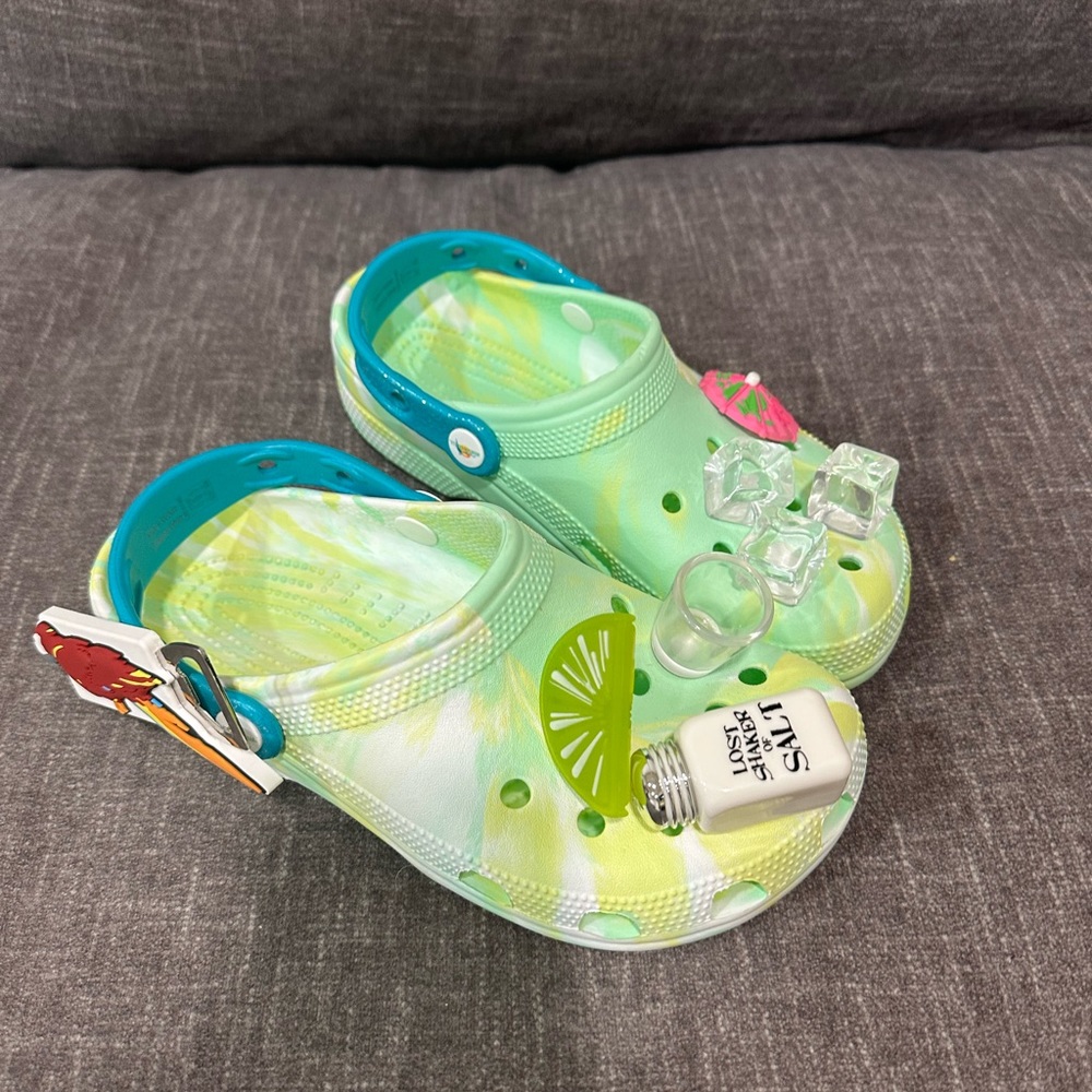 Jimmy Buffett Margaritaville Crocs Brand New